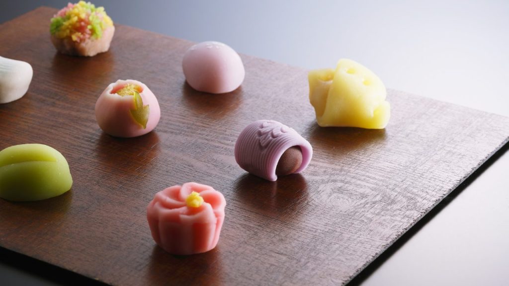 綺麗に並べられた和菓子