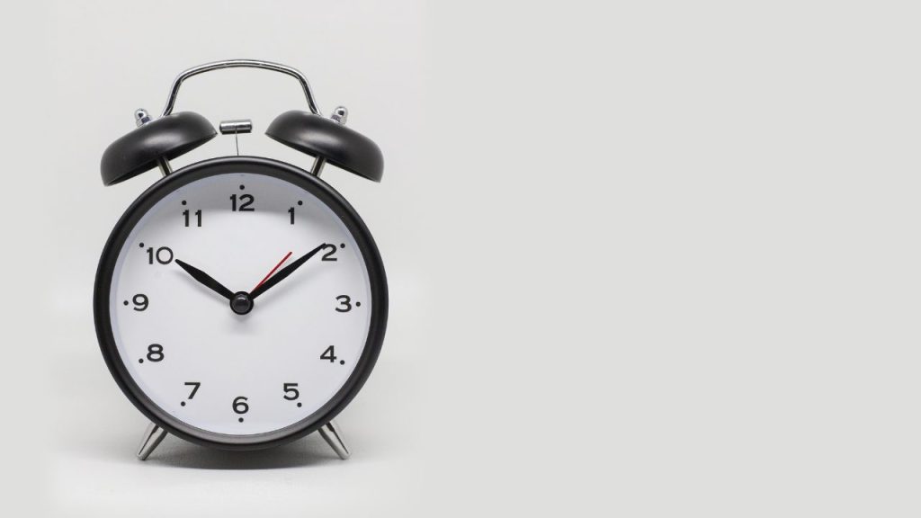 1台の白黒の時計