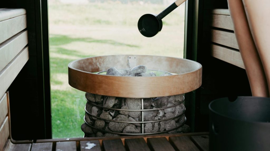 セルフロウリュウをする人